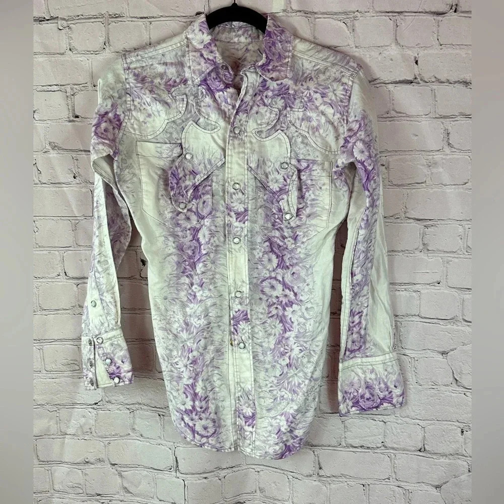 unique western boho pearl snap shirt purple floral no size tag see measurements